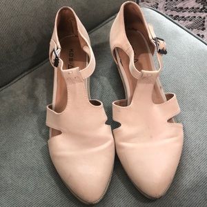 Kelsi Dagger Pointed Toe Soft Leather Loafers